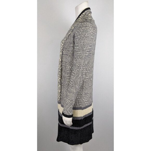 DAYTRIP - WOMEN'S GRAY RPINT LONG DUSTER CARDIGAN SWEATER- SIZE XS - Picture 3 of 6